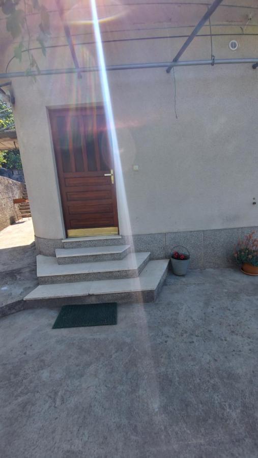 Holiday Home Zvecanje Εξωτερικό φωτογραφία